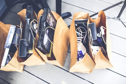 gift-brown-shopping-market-1
